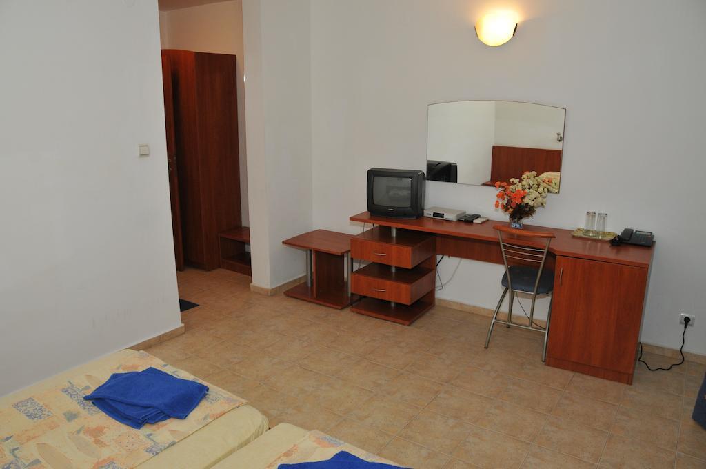 Siana Hotel Sveti Vlas Room photo