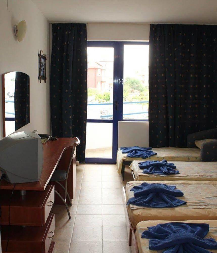 Siana Hotel Sveti Vlas Exterior photo