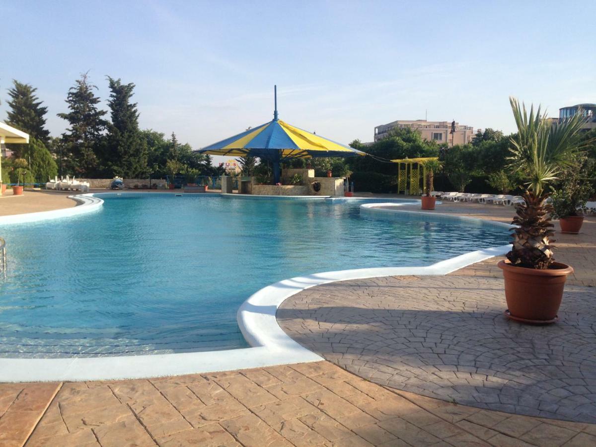 Siana Hotel Sveti Vlas Exterior photo